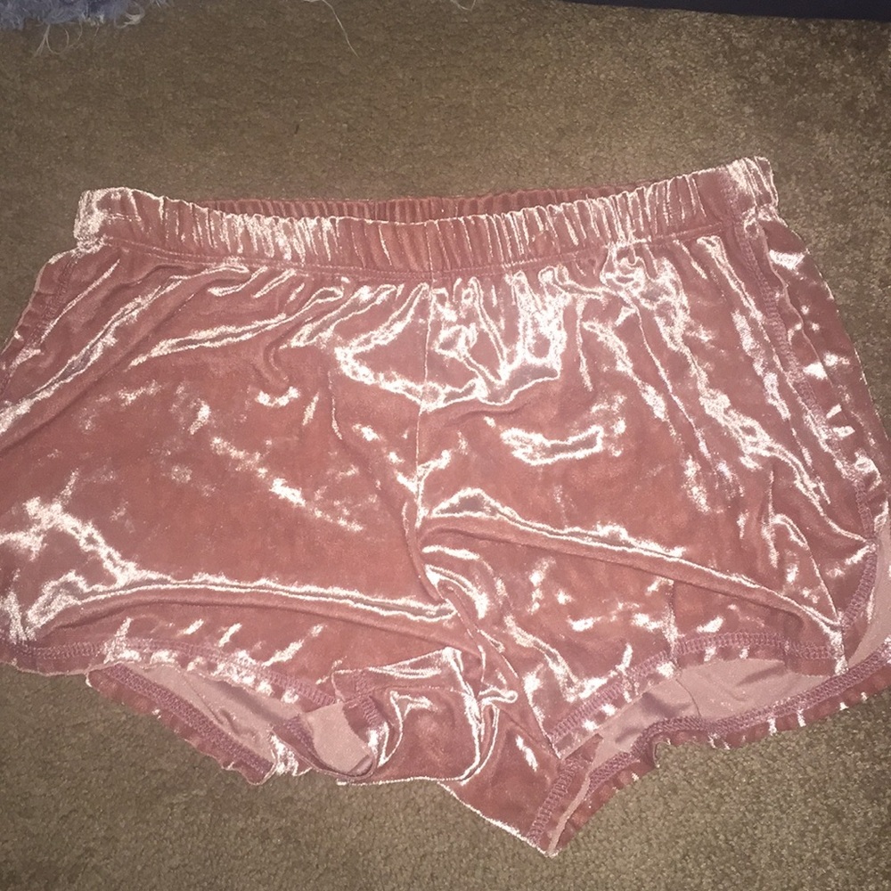 Velvet shorts